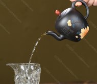 美人肩—鴻運當頭