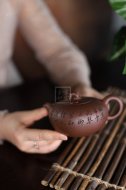 《暗香》宜興紫砂壺創(chuàng)新壺高級工藝美術師手工紫泥泡茶壺具
