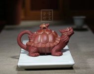 《金龜出海》宜興紫砂壺高級(jí)工藝美術(shù)師純手工底槽青創(chuàng)新壺茶壺紫砂茶具