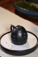《秦權》茶壺工藝美術師手工紫砂壺泡茶器宜興黑料秦權茶具